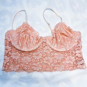 DYNAMITE LACE BRALETTE